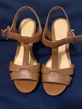 Gianni Bini Tan Strappy T‑Bar Sandals with Ankle Buckle